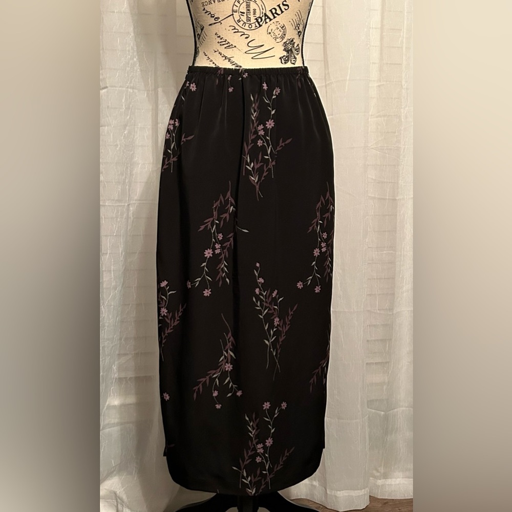Laura Scott Skirt. Size Small Petite. - Picture 2 of 8